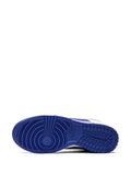 Dunk Low Sneakers